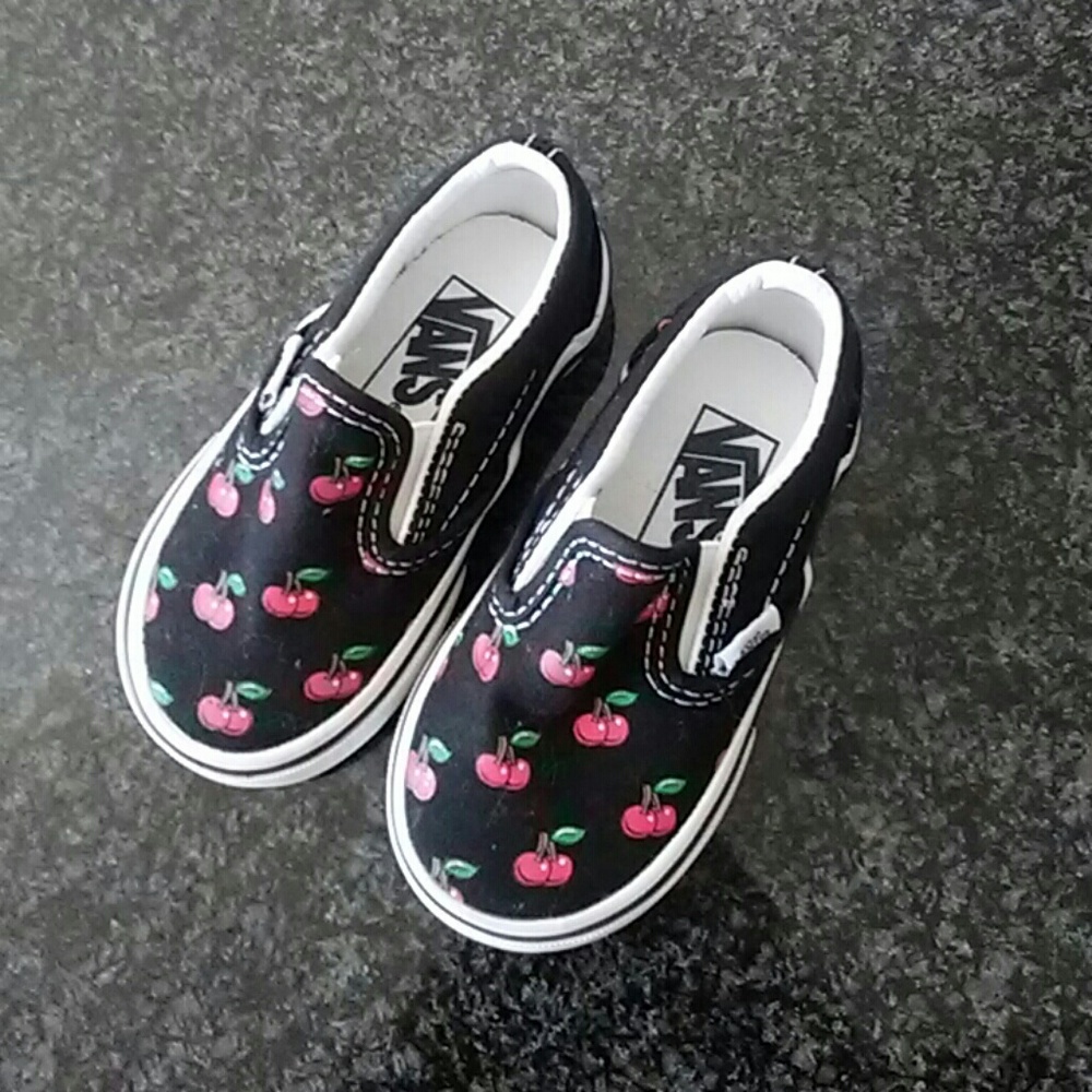 Toddlers Van's